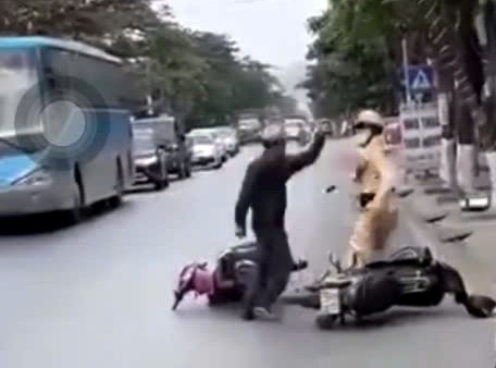 Tạm giữ hình sự đối tượng chống người thi hành công vụ ở khu vực ngã 5 Kiến An